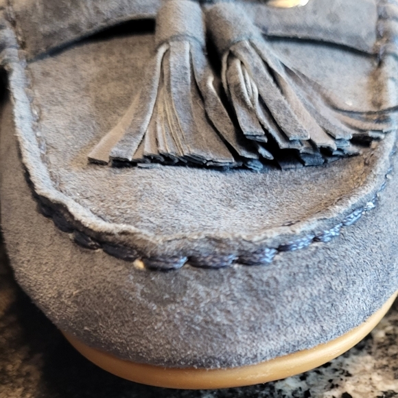 G.H. Bass Co. Bonnie Light Blue Suede Moccasins/Loafers with Tassels, Sz. 7 - Picture 10 of 12